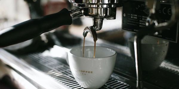 【2022】咖啡機挑選指南 ｜ 安庭家電顧問